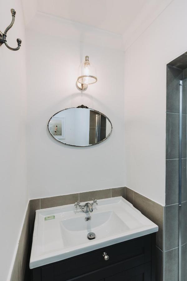 Stunning 5 Bedroom Period Property By The Sea Herne Bay Bagian luar foto